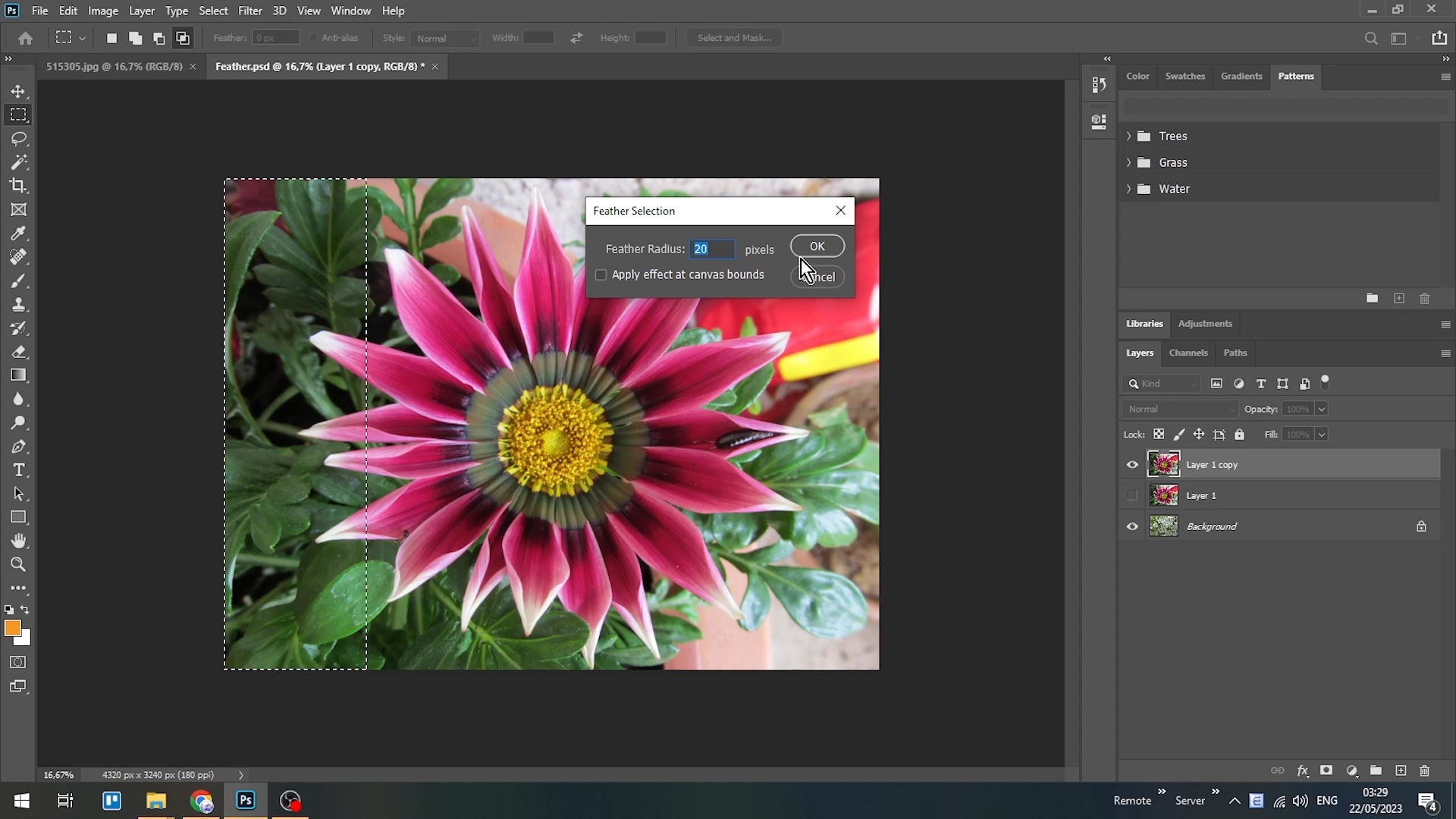 làm viền ảnh mờ dần bằng Adobe photoshop 5.png